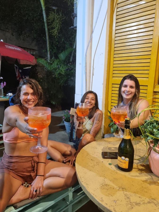 Nomads Hostel Multicultural & Coworking Салвадор Екстер'єр фото